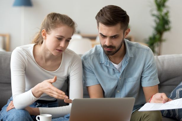 سوف تدفع DWP المزايا في وقت مبكر مرة أخرى هذا الشهر