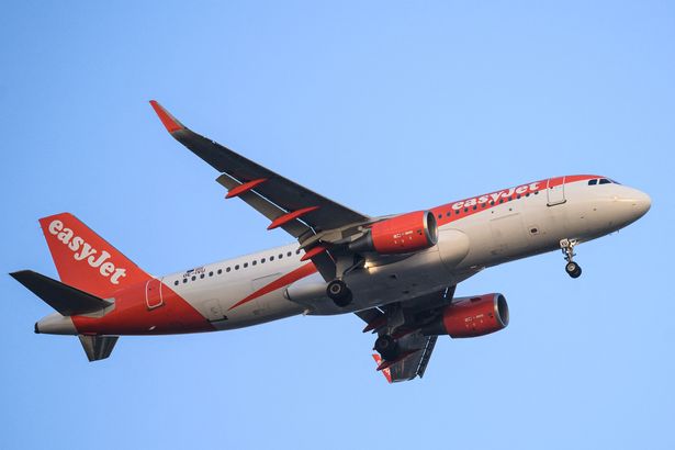 تلقى EasyJet رد فعل عنيف كبير في عام 2023 لإلغاء عدد كبير من الرحلات الجوية