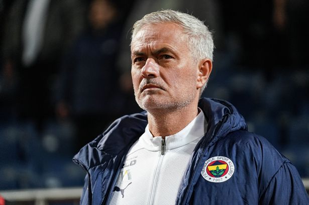 تم إقالة خوسيه مورينيو من قبل Man UTD في عام 2018