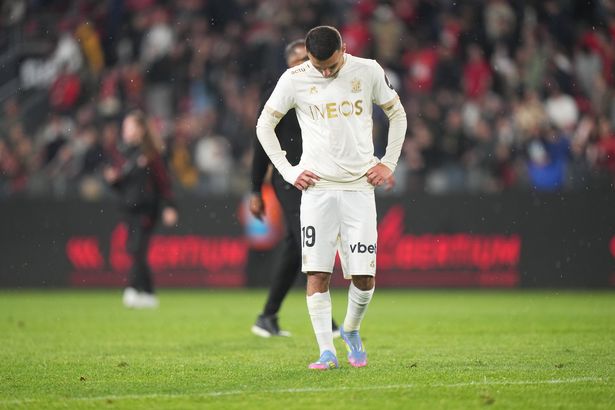 بادريدين بواناني من نيس خلال مباراة Ligue 1 McDonald بين رين و NICE في 10 مايو 2025 في Roazhon Park في رين ، فرنسا. (تصوير Hugo Pfeiffer/Icon Sport عبر Getty Images)