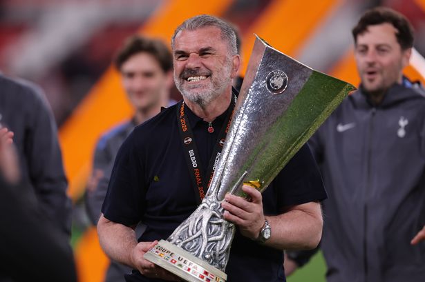 Ange Postecoglou هو الآن بطل دوري أوروبا بعد أن قاد توتنهام إلى النجاح