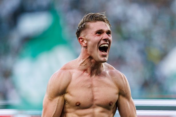   يحتفل Viktor Gyokeres of Sporting