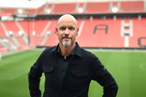 يطرح Erik Ten Hag بعد مؤتمر صحفي