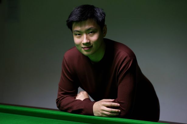 شيفيلد ، إنجلترا - 06 مايو: تحضر بطولة New Halo World Snooker 2025 Zhao Xintong حدثًا إعلاميًا في أكاديمية Snooker في فيكتوريا في 06 مايو 2025 في شيفيلد ، إنجلترا. (تصوير جورج وود/غيتي إيمايز)
