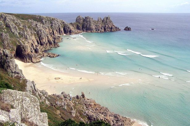 Pedn Vounder Beach في كورنوال