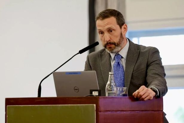 غاردا بيتر فيرث