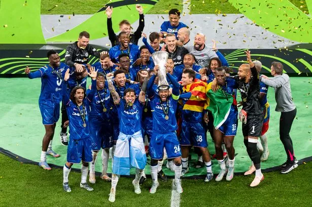 حصل تشيلسي على كأس دوري المؤتمرات UEFA بالتغلب على Betis الحقيقي