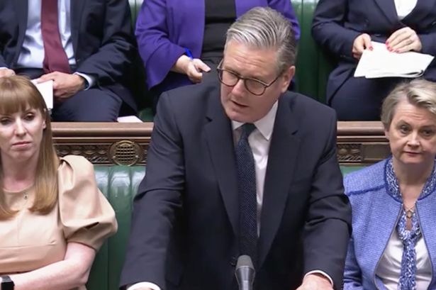 اقترح Keir Starmer أنه يبحث عن قراره بقطع مدفوعات الوقود في فصل الشتاء