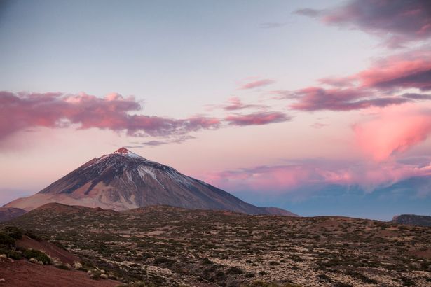 تيد بركانو في Sunrise ، Tenerife