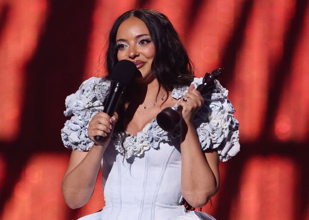 Jade Thirlwall في حفل توزيع جوائز Brit 2025