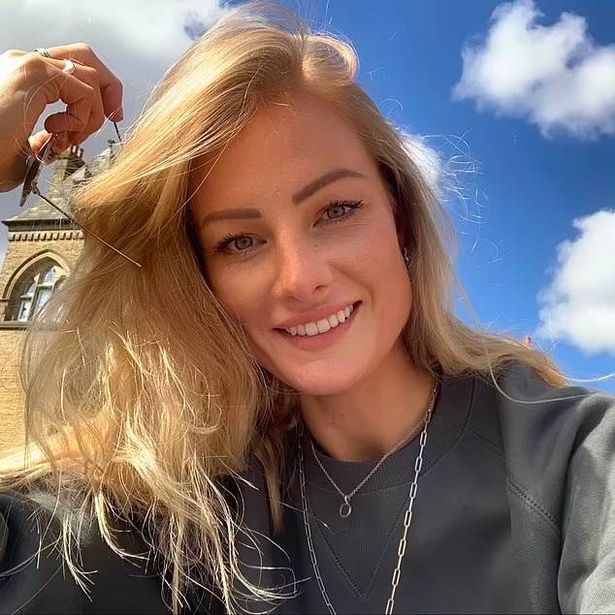 اليشم داماريل