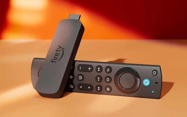 Amazon Fire TV Stick و Remote