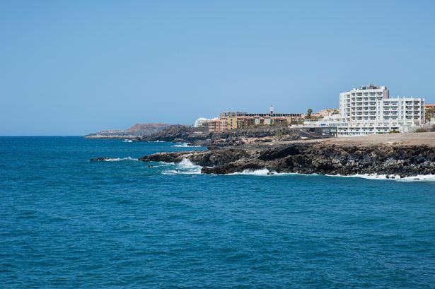 يقع الفندق في Golf Del Sur في جنوب Tenerife