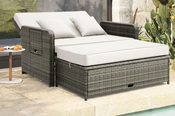 فناء راتان سرير النهار مجموعة الخوص أريكة Loveseat