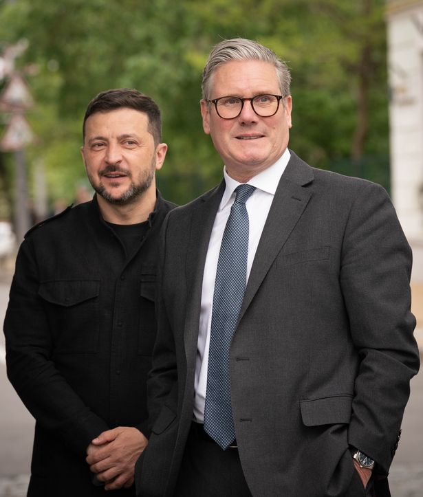 Starmer و Zelensky في Kyiv أمس