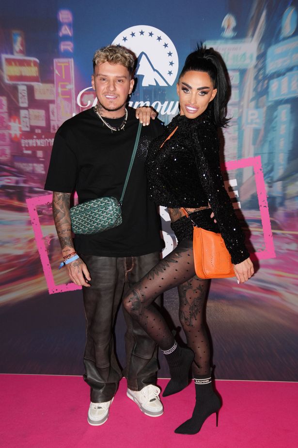 JJ Slater و Katie Price 