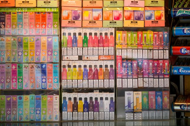 سوف تجعل الحملة الجديدة من غير القانوني بيع vapes المتاح في متاجر الزاوية ومحلات السوبر ماركت من 1 يونيو