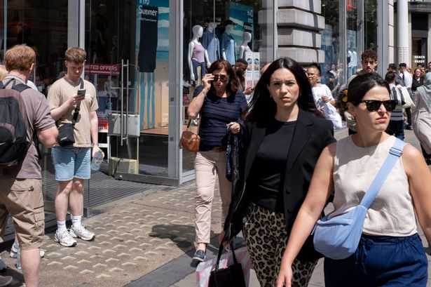 ستقوم Dunelm بتدحرج عمليات الخروج من الخدمة الذاتية عبر 100 متجر بحلول نهاية عام 2026