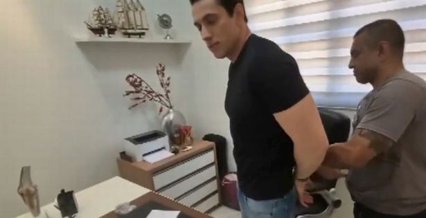 جارنيكا يتم القبض عليها