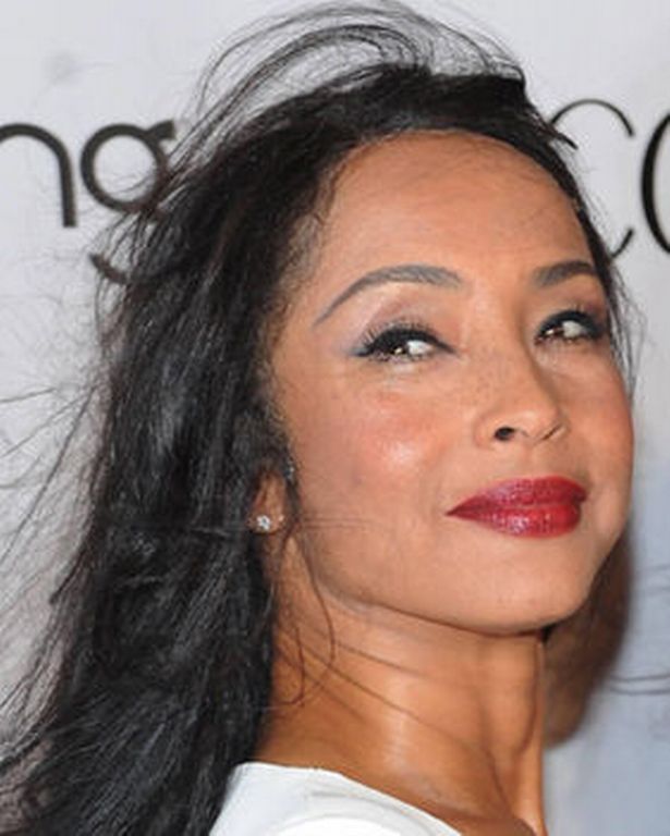 باعت Soul Singer Sade عشرات الملايين من الألبومات