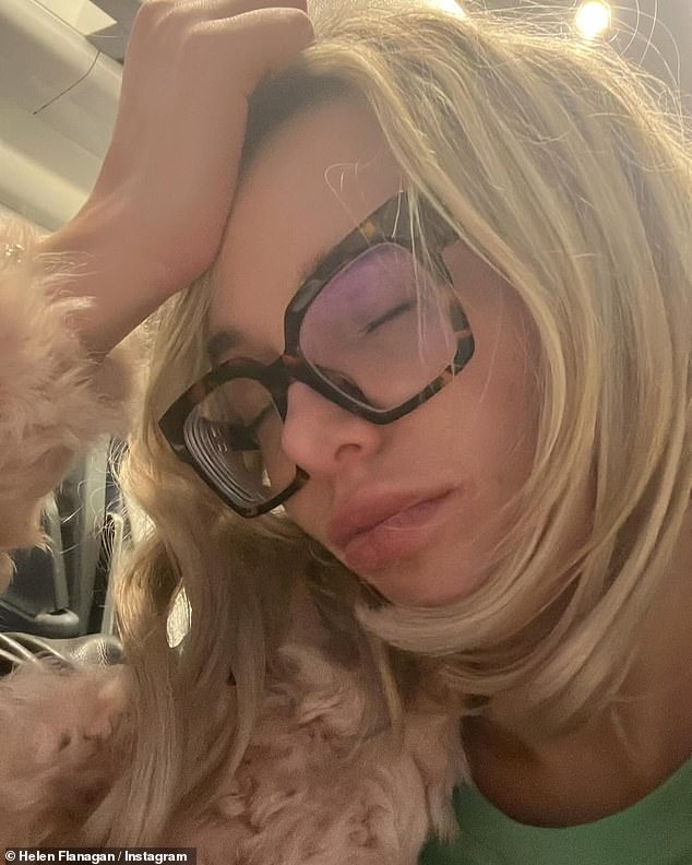 نظرت هيلين فلاناغان في الأسبوع الماضي أثناء تواجدها في منشور مؤخراً على Instagram-بعد أن اعترفت بأنها فقدت ثروتها البالغة 3.5 مليون جنيه إسترليني في السنة وتكافح لتوفير سيارة أجرة