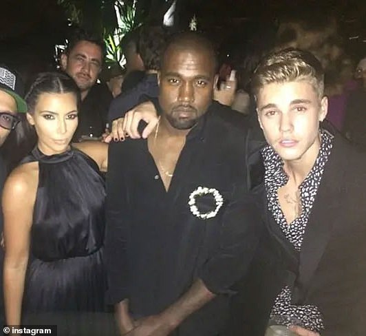 Kardashian ، West و Justin Bieber مطابقة الفرق السود