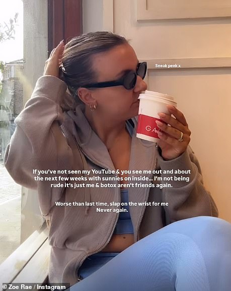 انتقلت Zoe أيضًا إلى Instagram لشرح للجماهير لماذا سترتدي نظارة شمسية للمتوقع لأنها تحاول إخفاء عينيها عن الجمهور