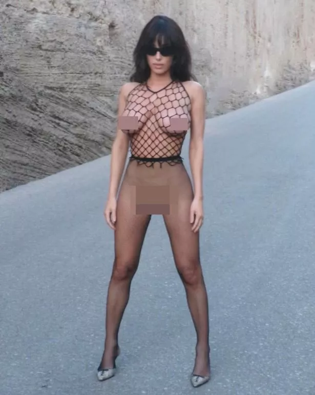 Bianca Censori يخاطر بالاعتقار مع شهور حيلة عارية جدل Grammy