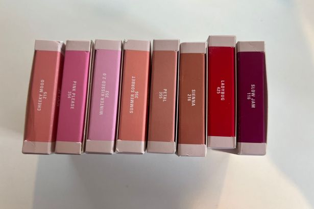 Kylie Cosmetics Hybrid Blush Shades