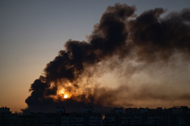ضربت عاصمة أوكرانيا الطائرات بدون طيار والصواريخ الكرملين