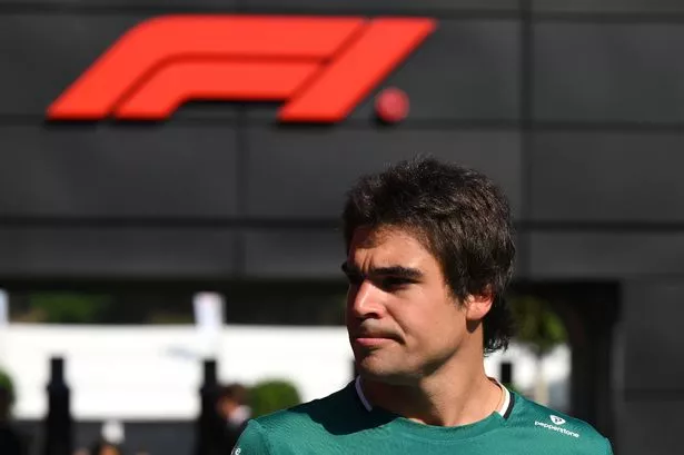 يسير Lance Stroll في حقل F1
