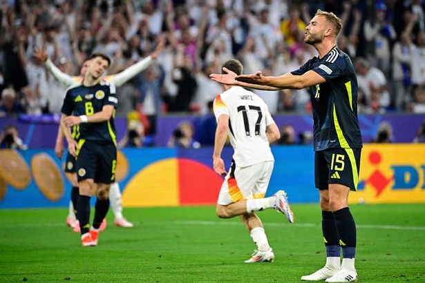 يحتفل Florian Wirtz بالتسجيل ضد اسكتلندا في يورو 2024