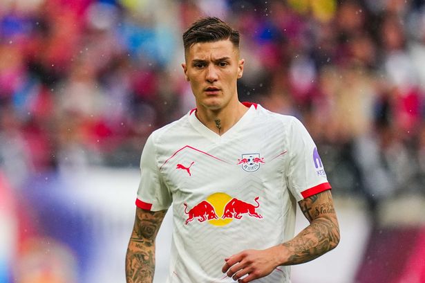بنيامين سيسكو من RB Leipzig 