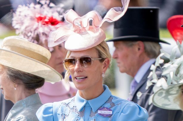 أسكوت ، إنجلترا - 17 يونيو: تحضر Zara Tindall اليوم الأول من Royal Ascot في Ascot Racecourse في 17 يونيو 2025 في أسكوت ، إنجلترا. (تصوير مارك كوثبرت/المملكة المتحدة الصحافة عبر غيتي إيمايز)