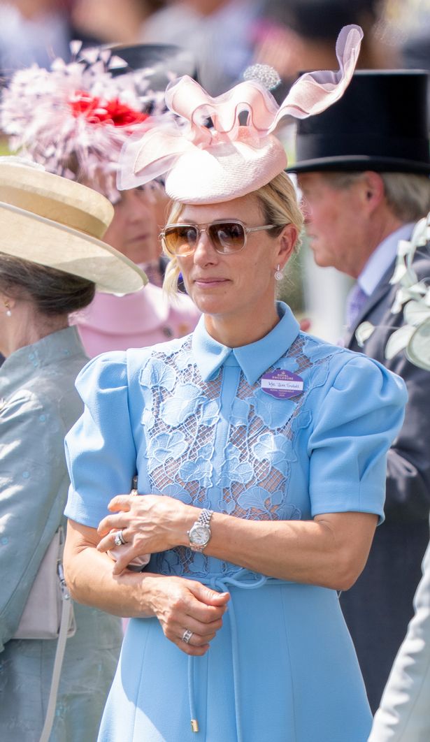 أسكوت ، إنجلترا - 17 يونيو: تحضر Zara Tindall اليوم الأول من Royal Ascot في Ascot Racecourse في 17 يونيو 2025 في أسكوت ، إنجلترا. (تصوير مارك كوثبرت/المملكة المتحدة الصحافة عبر غيتي إيمايز)