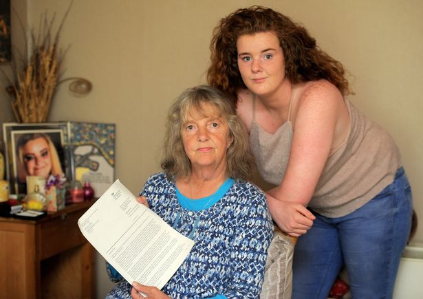 فرح في الصورة مع ابنة جودي إيما بيل بعد تقديم شكوى رسمية إلى DWP