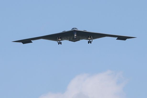 صورة لمفجر B-2