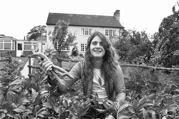 Ozzy Osbourne في المنزل عام 1978 حيث أصبح Black Sabbath نجومًا ضخمة
