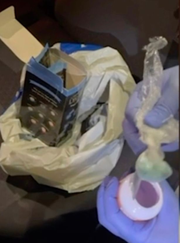 المخدرات