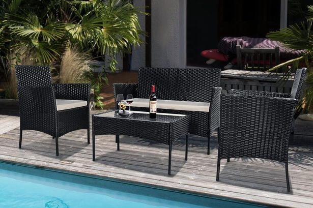 مجموعة أثاث حديقة Bigzzia Rattan