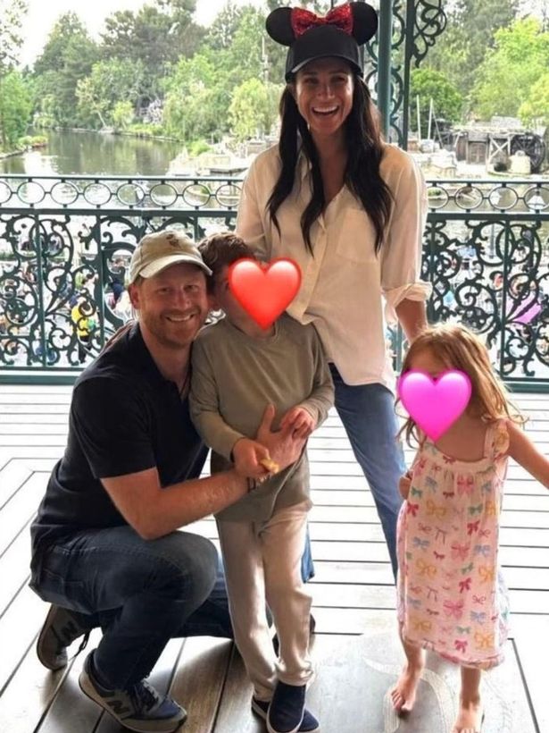 ذهب Sussexes مؤخرًا إلى ديزني لاند للاحتفال بعيد ميلاد Lilibet الرابع