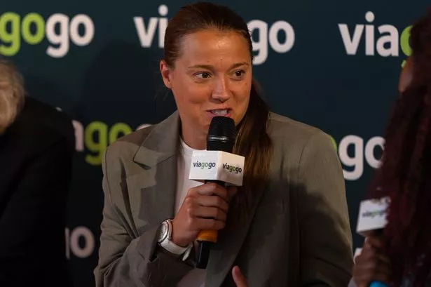 فران كيربي يتحدث في حدث viagogo في يونيو 2025