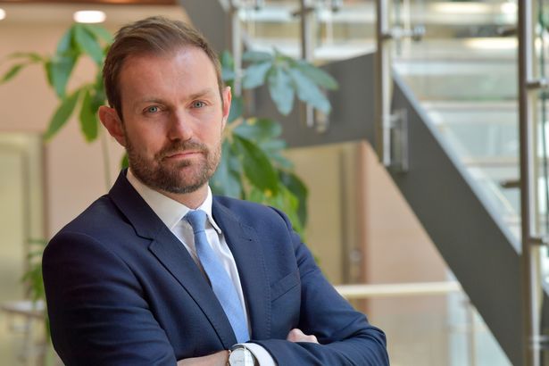 Iain McLeod ، رئيس العملاء الخاصين في مكان سانت جيمس