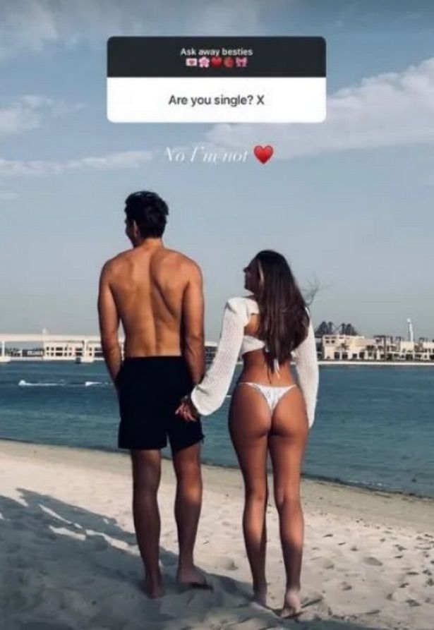 حب جزيرة روزي
