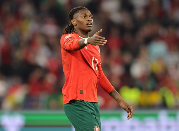 رافائيل ليو يلعب مع البرتغال في دوري الأمم UEFA