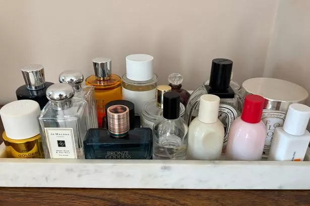 عطور لورا