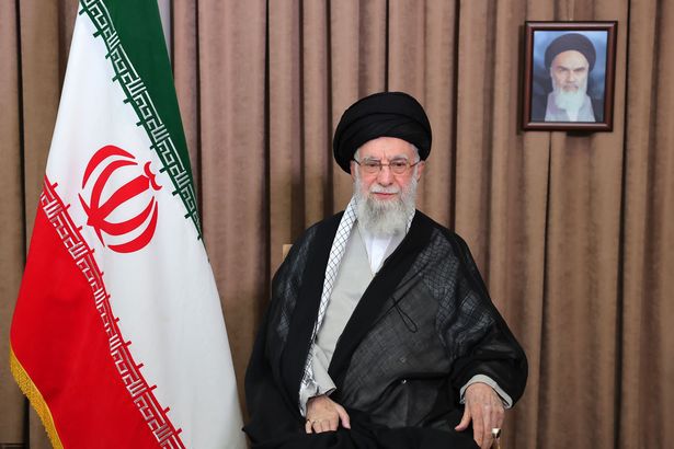 الزعيم الأعلى الإيراني علي خامناي 