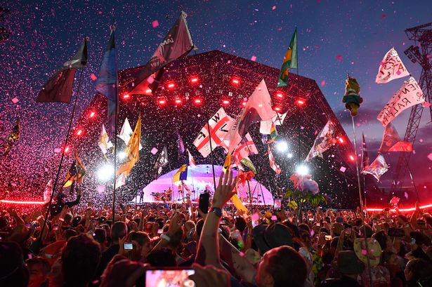 يعود Glastonbury إلى Worthy Farm هذا الشهر