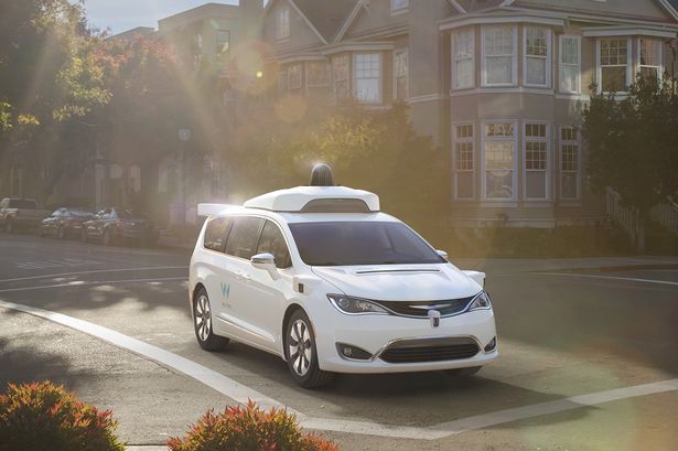 ستعمل شركات التكنولوجيا Uber و Wayve معًا لتشغيل واحدة من أولى خدمات سيارات الأجرة ذاتية القيادة في لندن
