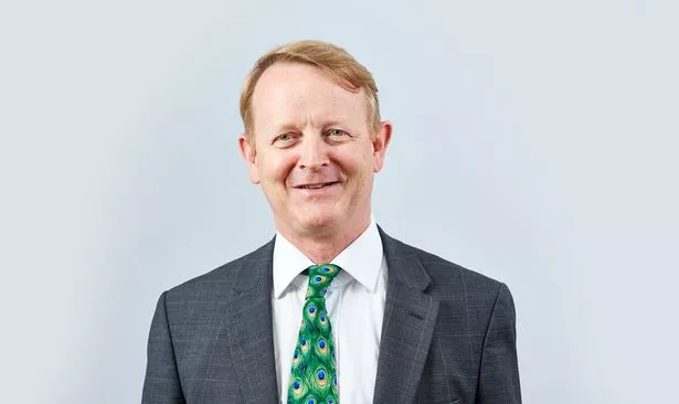 Pete Weatherby KC تمثل أسر Covid 19 الثكلى للعدالة المملكة المتحدة